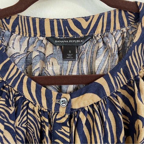 Banana Republic Zebra Print‎ Linen Relaxed Button Down Shirt Size Small - Picture 3 of 7